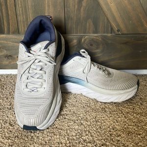 HOKA One One Bondi 7